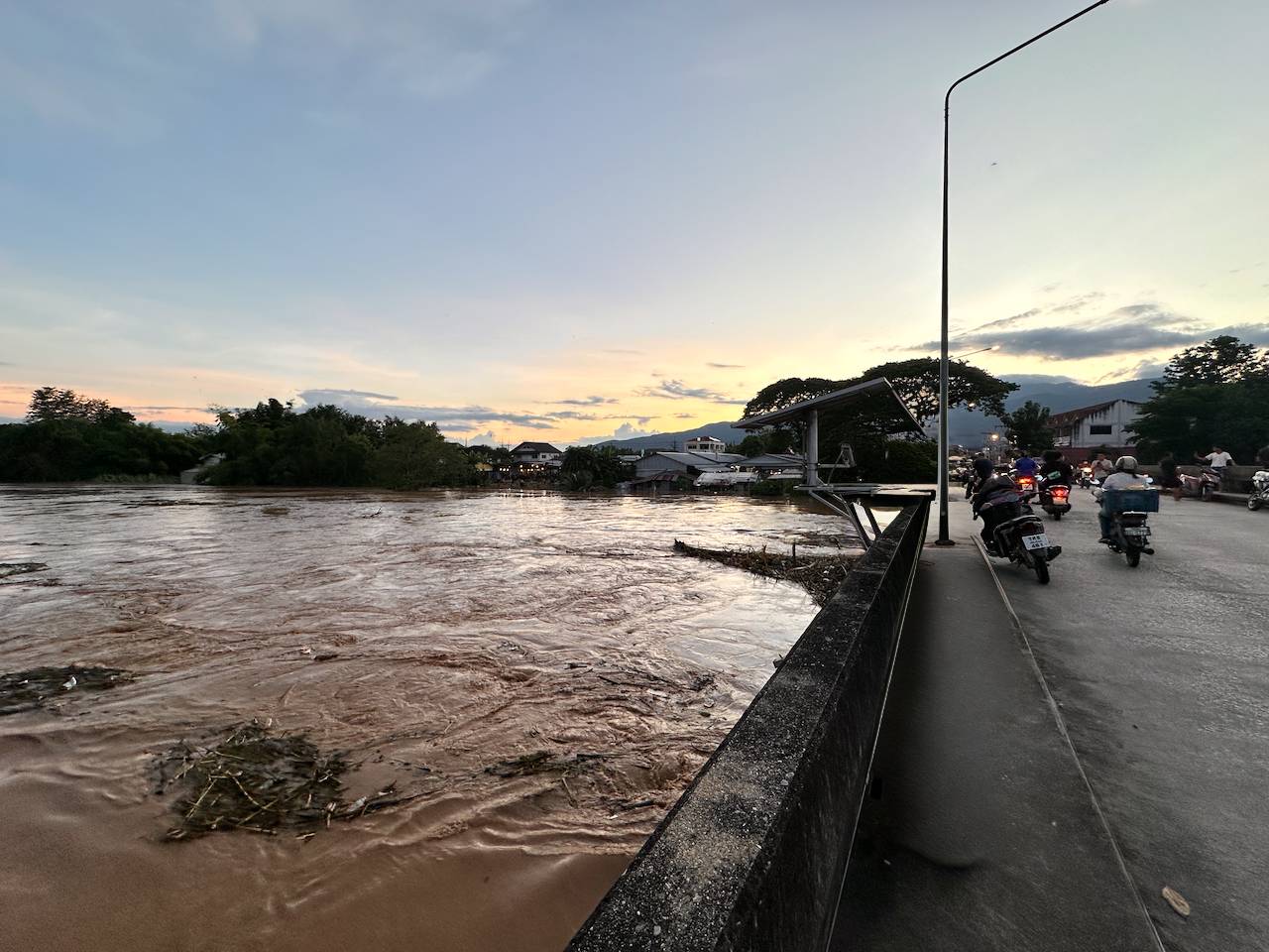 น้ำไม่ท่วม